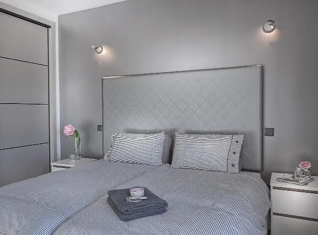 Waterside Village Daire Luz