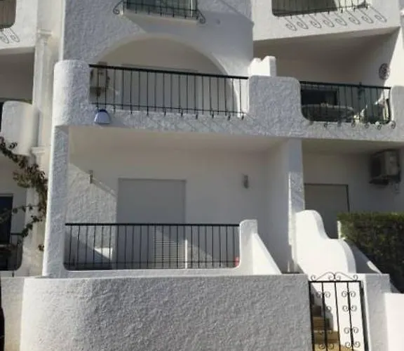 Waterside Village Luz