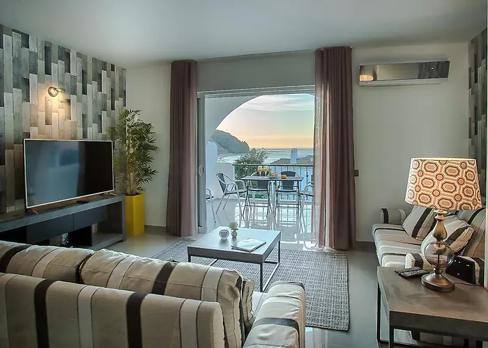 Waterside Village Daire *