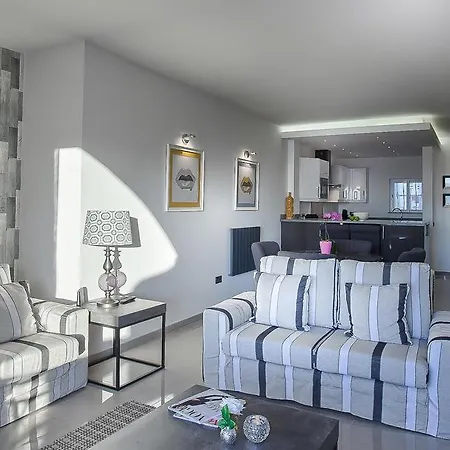 Waterside Village Appartement